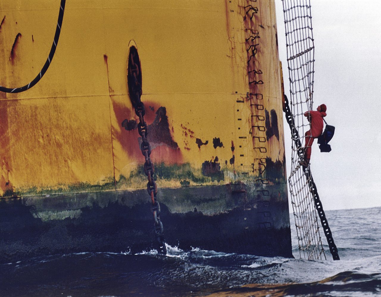 Besetzung der Shell Brent Spar durch Greenpeace, 1995